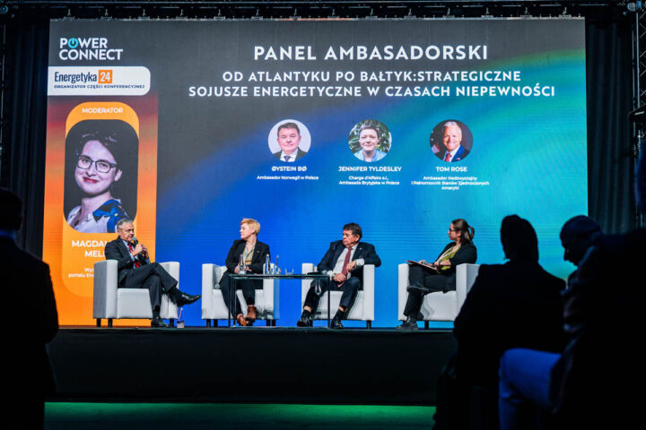 Panel Ambasadorski z udziałem ambasadorów Norwegii i Stanów Zjednoczonych oraz chargé d’affaires Wielkiej Brytanii